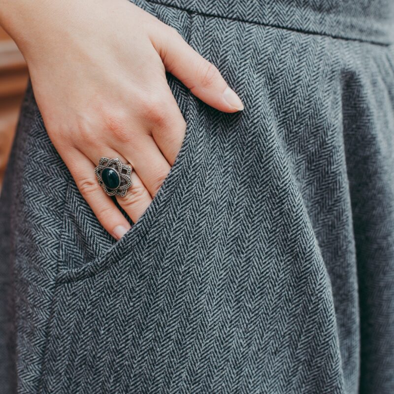 Anillo con dije