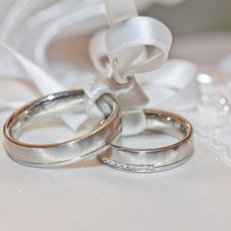 Anillos plateados
